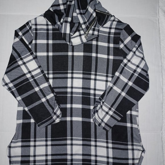 ADRIENNE VITTADINI WOMEN'S PLAID LONG SLEEVE COWL NECK TOP - Picture 5 of 13